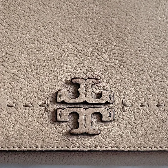 Tory Burch McGraw Convertible Crossbody - Picture 15 of 15